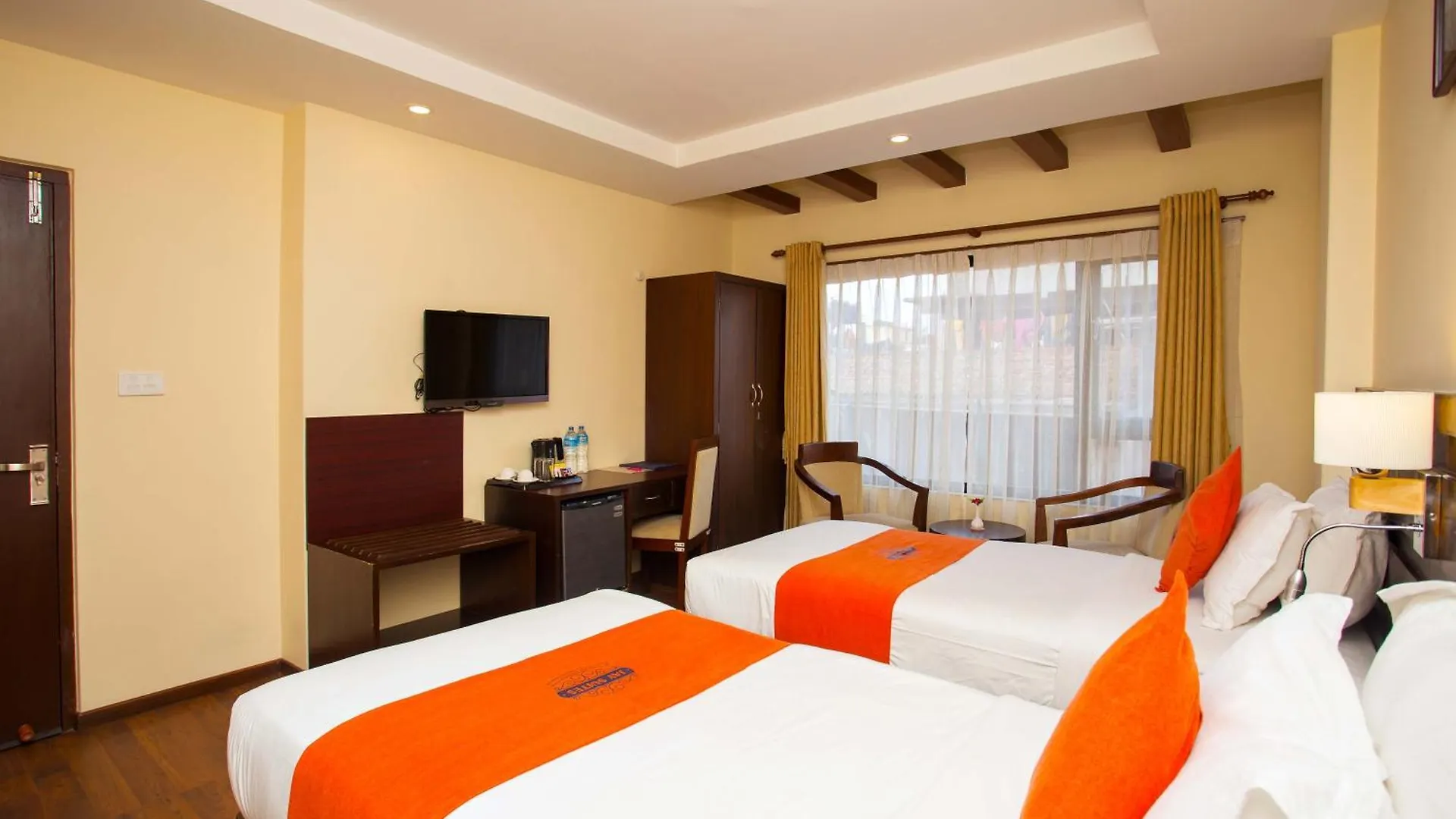 Hotel Jay Suites
